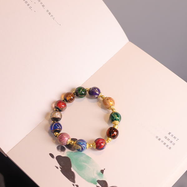 Fragrant gray glass bracelet