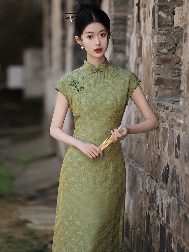 New Chinese Green Slim Summer Qipao