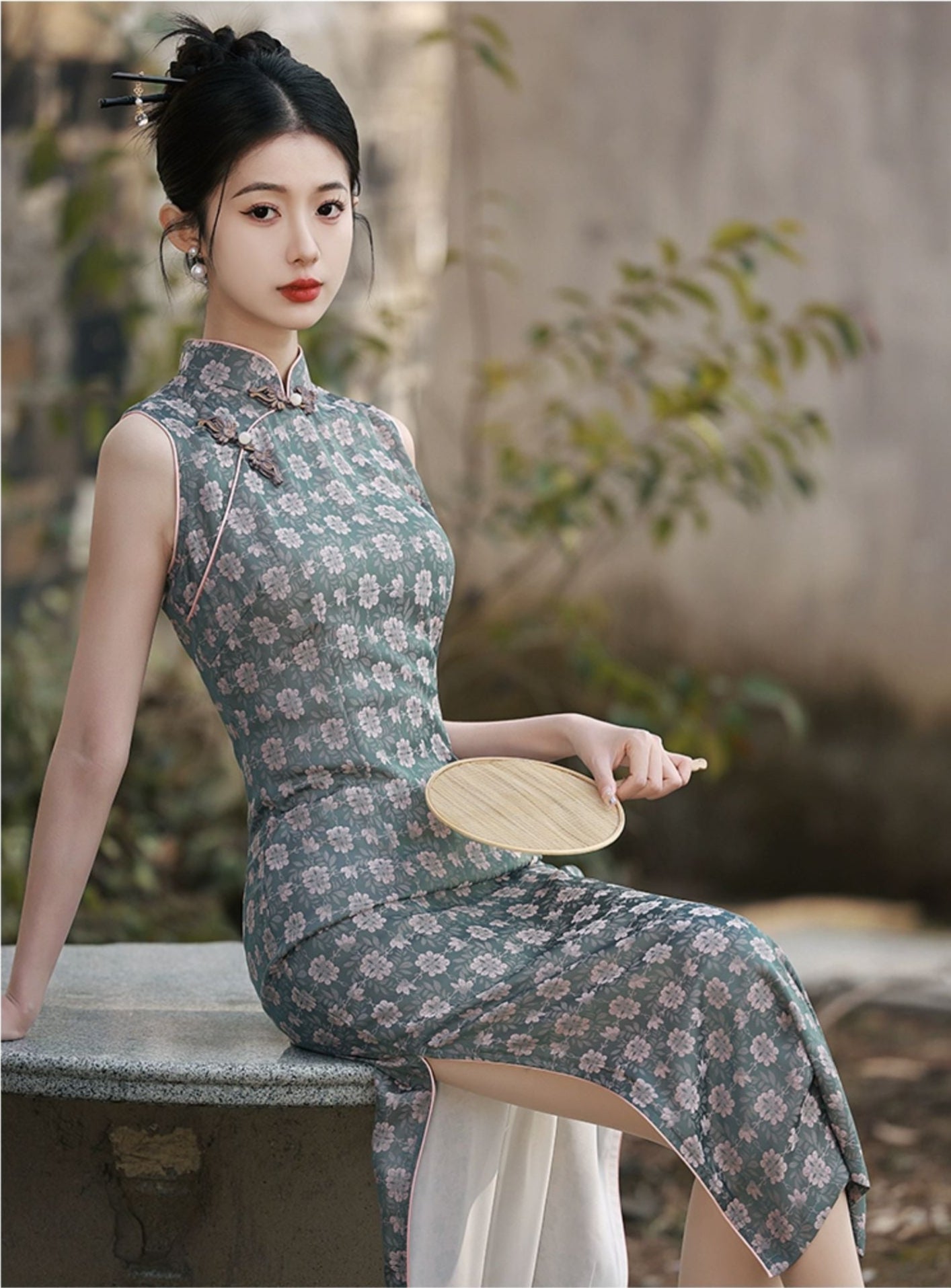 New Chinese qipao with long sleeves and slimming summer qipao