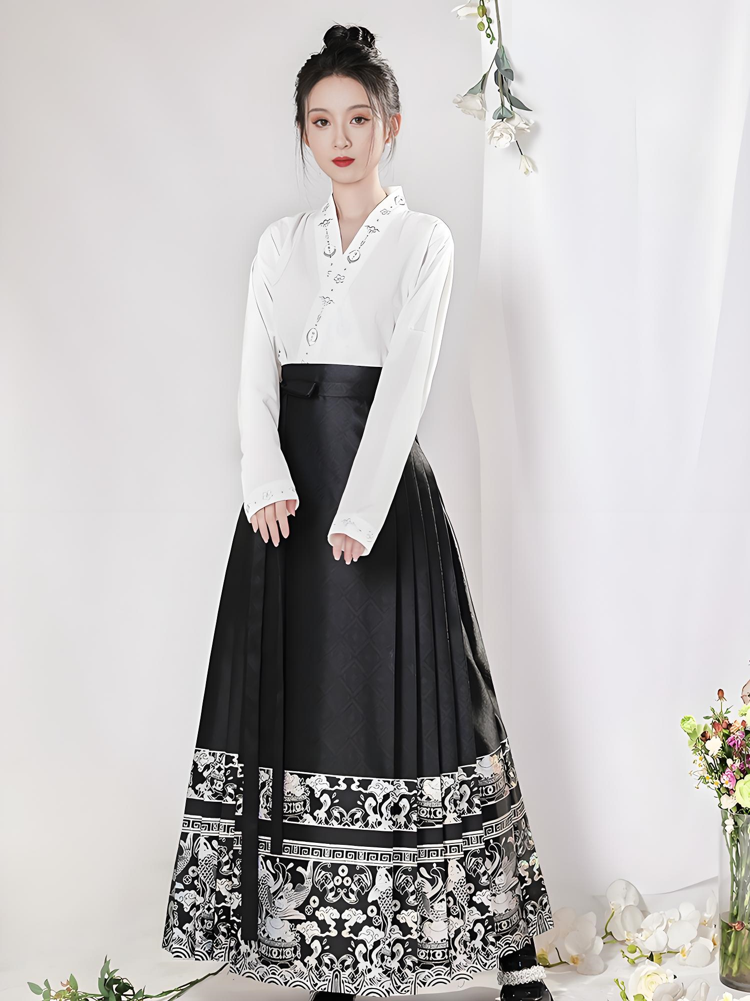 New Chinese style black woven silver horse face skirt for women