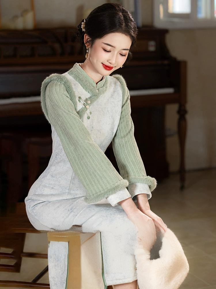 New Chinese green long-sleeved thickened cheongsam