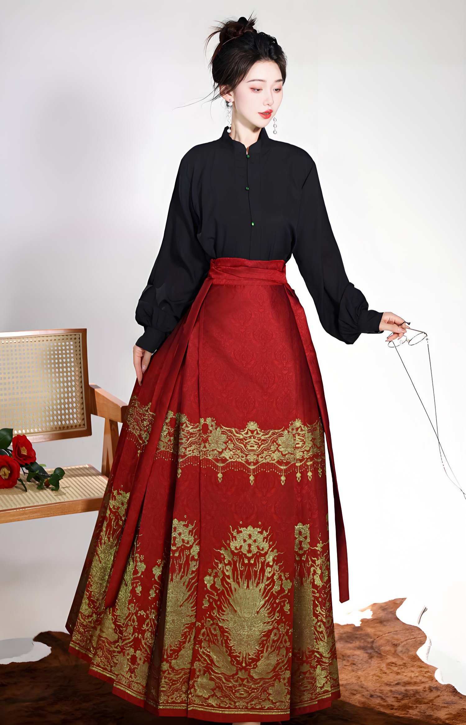 New Chinese style red woven gold horse face skirt for women