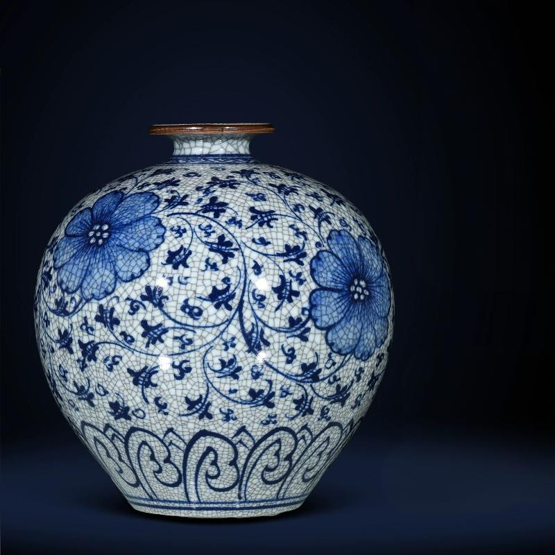 blue and white porcelain vase