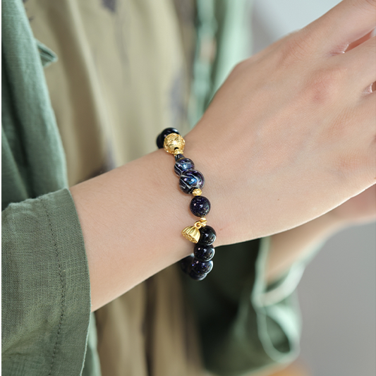 Blue sandstone bracelet