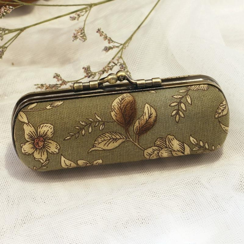 Oriental Lipstick Box